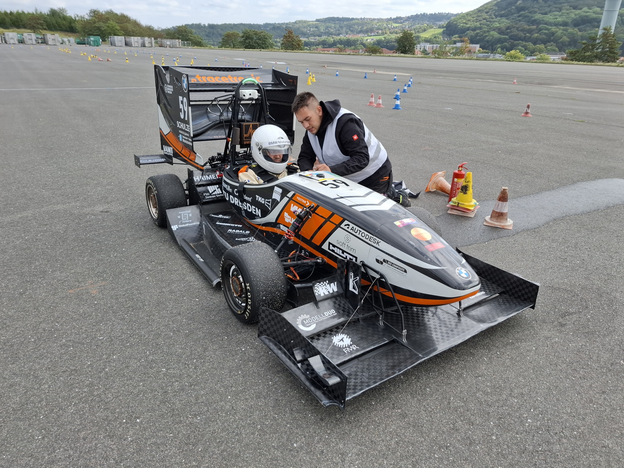 elbflorace-sponsorenfahren-efe-essbach-1 EFE Sponsorenfahren beim ELBFLORACE Formula Student Team TU Dresden in "Zoe"