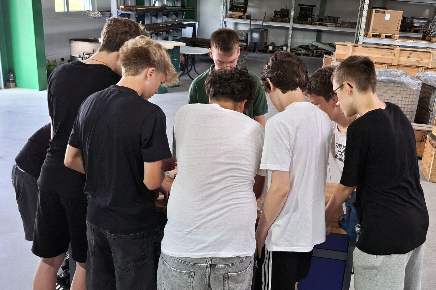 schulbesuch-bei-efe-1 Schüler besuchen EFE Eßbach